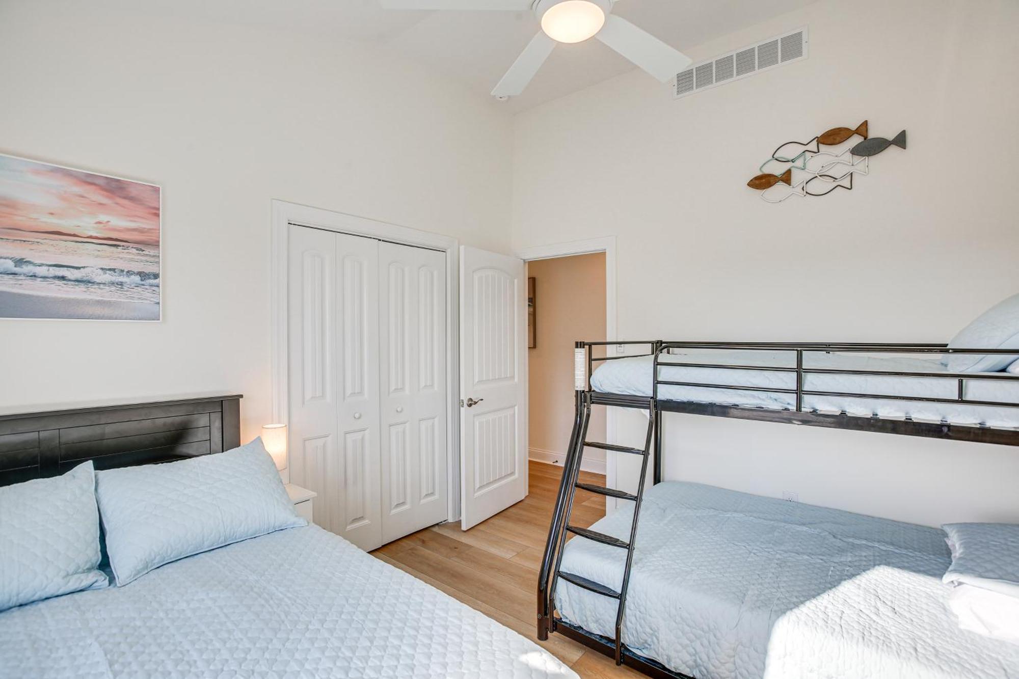 Spacious Wildwood Condo Walk To Beach! Экстерьер фото