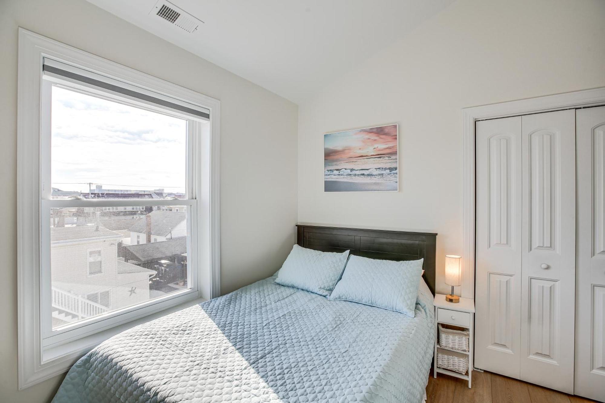 Spacious Wildwood Condo Walk To Beach! Экстерьер фото
